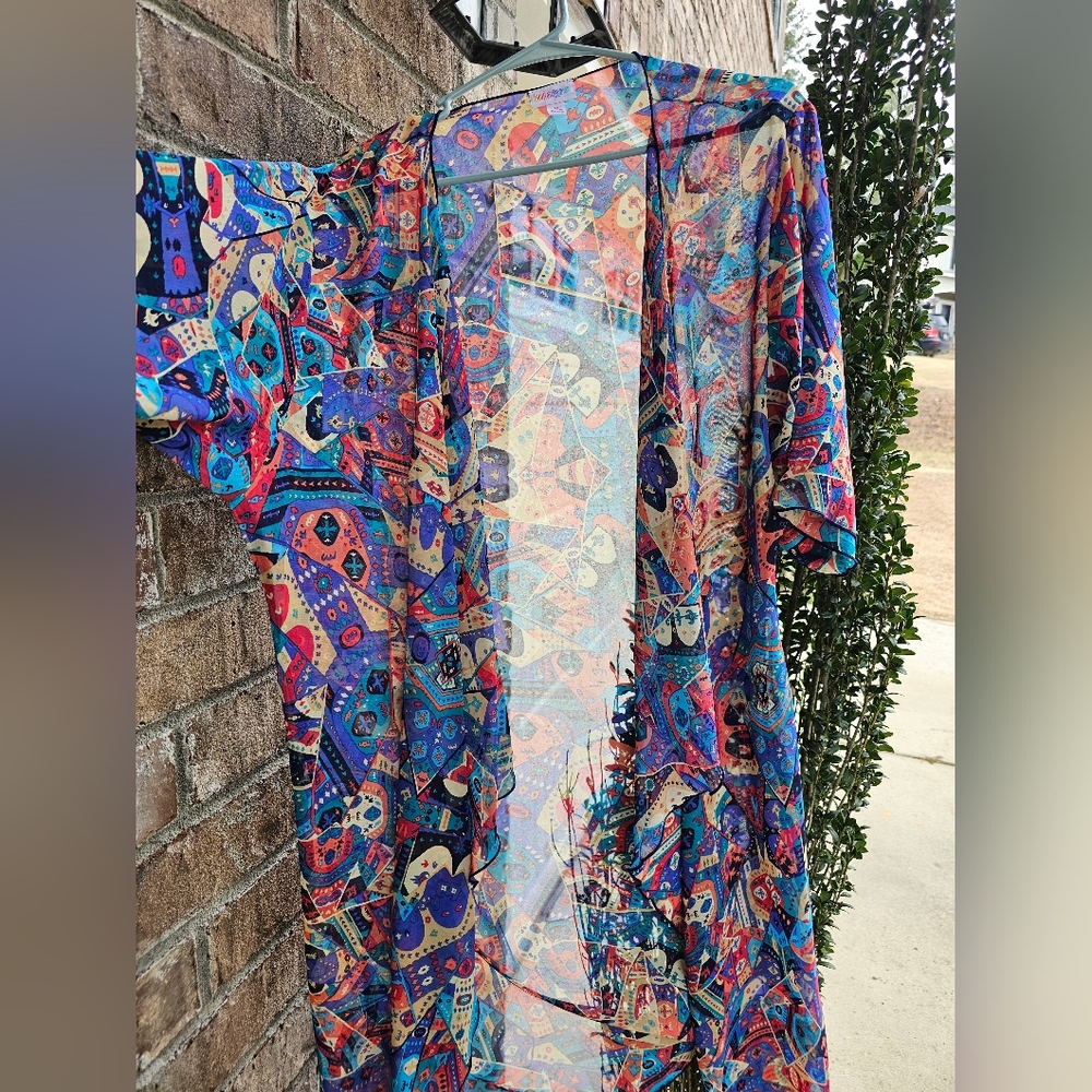 Lularoe Shirley size M